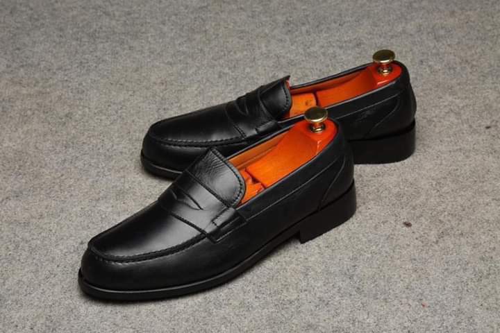 Mocassins homme en cuir - Noir – Image 1