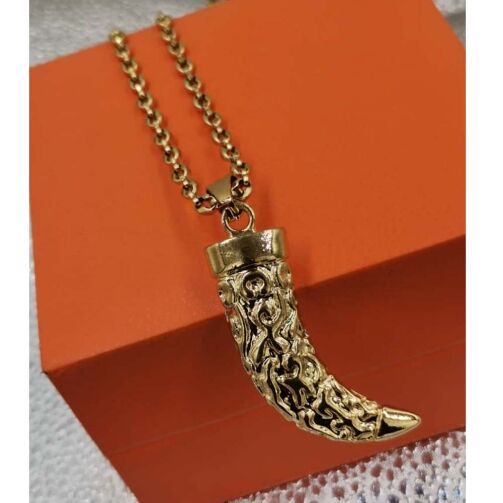 Chaine au cou avec pendentif or plaqué – Image 1