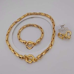 Chaine Ras de cou + boucles d'oreilles + bracelet – Image 1