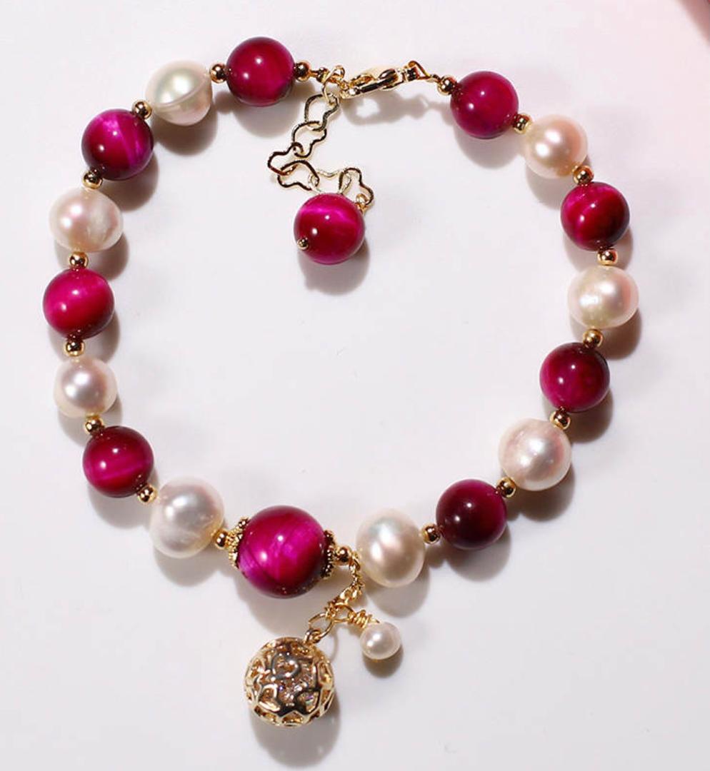 Bracelet en œil de tigre, Perles d’eau douce, Or plaqué – Image 1